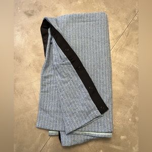 Lululemon Vinyasa Scarf, blue